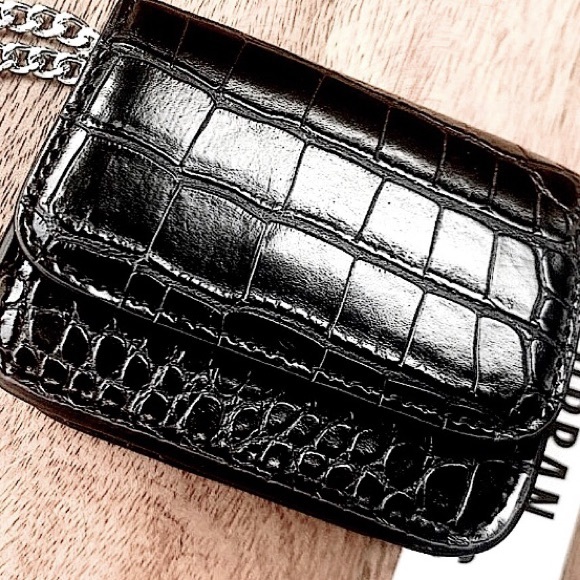 🆕🔥URBAN OUTFITTERS GORGEOUS(HANNAH) STYLISH&CHIC EMBROIDERED TEXTURE CROSDBODY - Picture 6 of 13